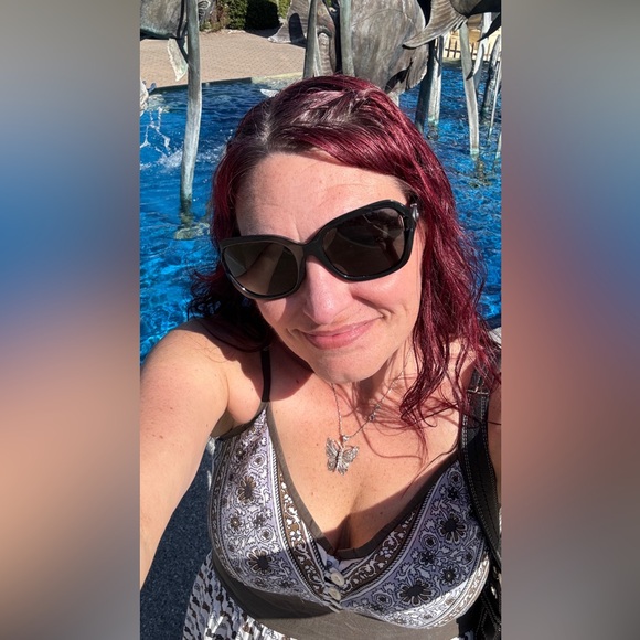 🦋 Renrayne131 Is Live Now With Spring Boho Beauties 🦋 - Picture 8 of 16